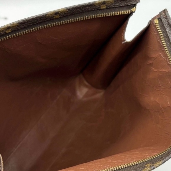 Louis Vuitton toiletry 26 in great condition! - Picture 3 of 8